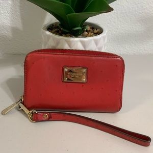 💕 Michael Kors Red Wrislet